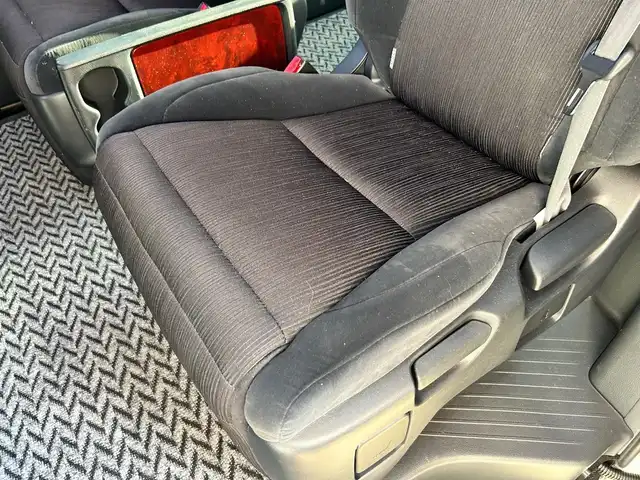 トヨタ ヴェルファイア 2．4Z 富山県 2008(平20)年 8.2万km 白 純正ナビ　/フルセグTV/DVD/CD再生/バックカメラ/パーキングセンサー/両側パワースライドドア/サンルーフ/フリップダウンモニター/三列シート/プッシュスタート/アイドリングストップ/ETC