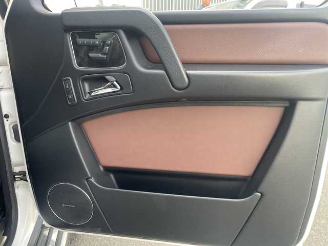 メルセデス・ベンツ ゲレンデヴァーゲン Ｇ３５０ｄ 神奈川県 2016(平28)年 4.7万km 白 ＡＣＣ/ＳＲ/茶革シート/ｈａｒｍａｎｋａｒｄｏｎサウンド/ナビ/ＴＶ/Ｂカメラ/Ｂｌｕｅｔｏｏｔｈ接続/メモリ付き電動シート/シートＨ/Ｈバイキセノン/ＢＳＭ/ＥＴＣ/ドラレコ