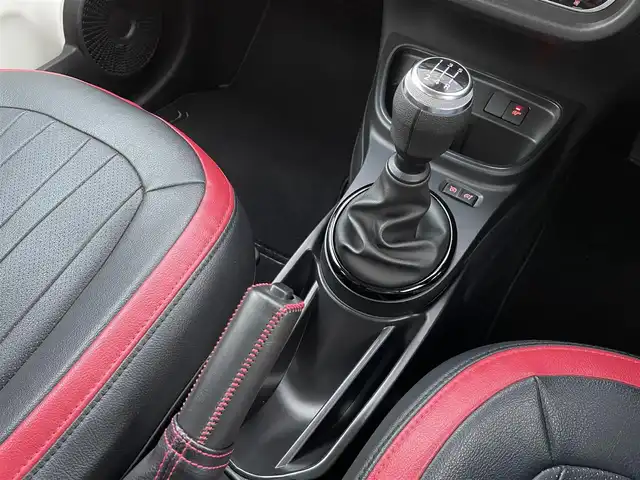 ルノー トゥインゴ S リミテ 東京都 2020(令2)年 3.8万km グレー 純正ディスプレイオーディオ/５速マニャアル/レザー調シートカバー/ＥＴＣ/レンキープ/パーキングセンサー/前後ドラレコ