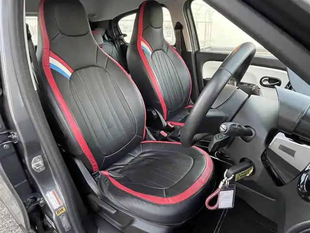 ルノー トゥインゴ S リミテ 東京都 2020(令2)年 3.8万km グレー 純正ディスプレイオーディオ/５速マニャアル/レザー調シートカバー/ＥＴＣ/レンキープ/パーキングセンサー/前後ドラレコ