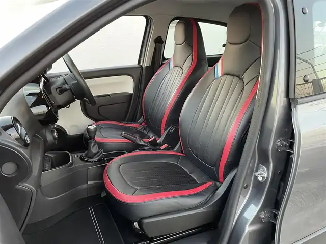 ルノー トゥインゴ S リミテ 東京都 2020(令2)年 3.8万km グレー 純正ディスプレイオーディオ/５速マニャアル/レザー調シートカバー/ＥＴＣ/レンキープ/パーキングセンサー/前後ドラレコ