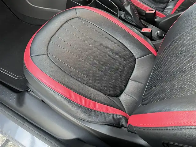 ルノー トゥインゴ S リミテ 東京都 2020(令2)年 3.8万km グレー 純正ディスプレイオーディオ/５速マニャアル/レザー調シートカバー/ＥＴＣ/レンキープ/パーキングセンサー/前後ドラレコ