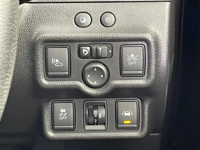 日産 ノート e－パワー X 埼玉県 2017(平29)年 4.5万km シャイニングブルー 衝突被害軽減ブレーキ/純正メモリナビ/CD/DVD/Bluetooth/フルセグTV/SD/AUX/全周囲カメラ/デジタルインナーミラー/前後ドライブレコーダー（HDR361GW）/ETC/純正フロアマット/前後コーナーセンサー/レーンキープアシスト/盗難防止装置/スマートキー/オートエアコン