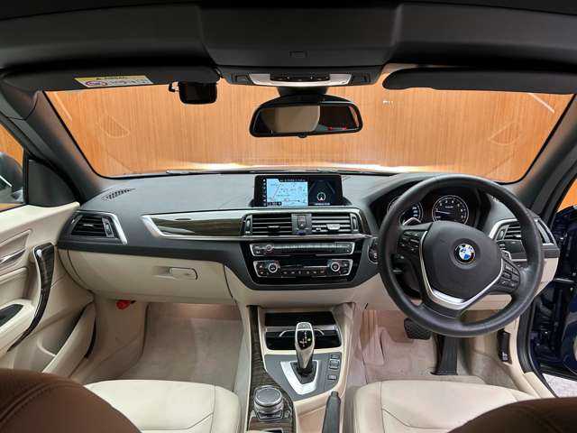 ＢＭＷ ２２０ｉ