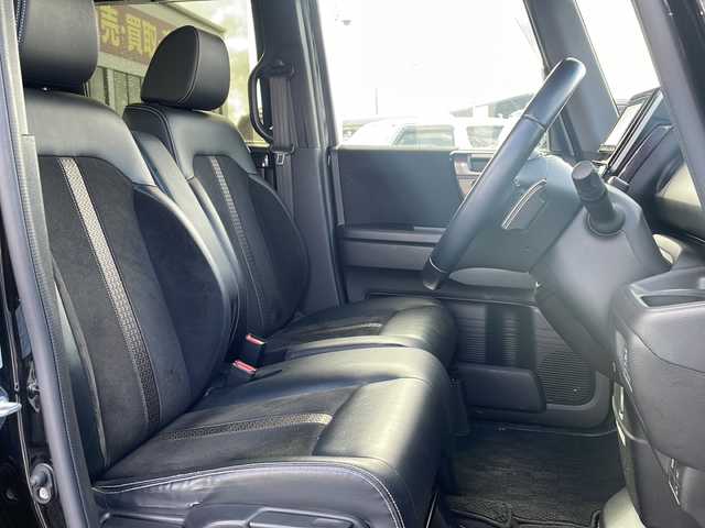 ホンダ Ｎ ＢＯＸ カスタム G L ターボ ホンダセンシング 熊本県 2018(平30)年 4.4万km クリスタルブラックパール ターボ/4WD/両側電動スライドドア/ホンダセンシング/　・レーダークルーズ/　・車線逸脱警報/　・衝突を予測してブレーキをかける機能/　・歩行者への衝突回避を支援する機能/純正ナビ/ワンセグテレビ/バックカメラ/Bluetooth/CD/DVD/ETC/シートヒーター/LEDヘッドライト/スマートキー
