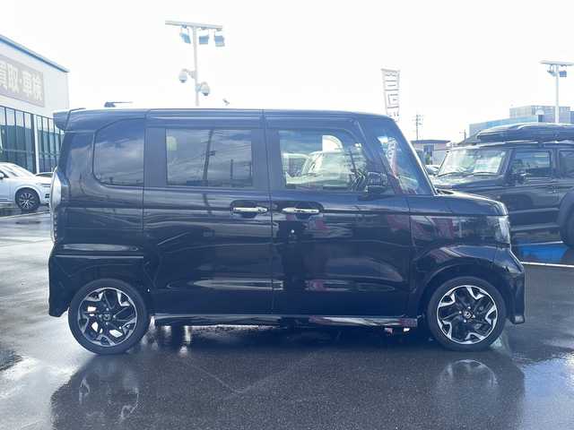 ホンダ Ｎ ＢＯＸ カスタム G L ターボ ホンダセンシング 熊本県 2018(平30)年 4.4万km クリスタルブラックパール ターボ/4WD/両側電動スライドドア/ホンダセンシング/　・レーダークルーズ/　・車線逸脱警報/　・衝突を予測してブレーキをかける機能/　・歩行者への衝突回避を支援する機能/純正ナビ/ワンセグテレビ/バックカメラ/Bluetooth/CD/DVD/ETC/シートヒーター/LEDヘッドライト/スマートキー
