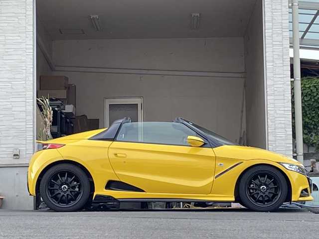 ホンダ Ｓ６６０ α 大分県 2015(平27)年 2.3万km カーニバルイエローⅡ ハーフレザーシート /社外HKSエアクリーナー/社外スプーンマフラー/社外車高調/社外サイドエアロ（LIBERTY WALK製）/社外16インチアルミホイール（WORK)/社外ETC/社外ドラレコ/純正LEDヘッドライト/オートライト/純正フロアマット/バックカメラ/Bluetooth