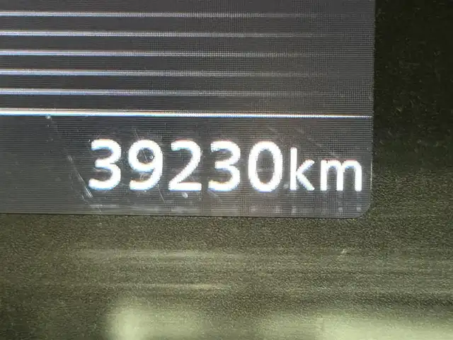 日産 セレナ e－パワー ハイウェイスター V 大阪府 2018(平30)年 4万km ダイヤモンドブラック ProPILOT 純正9incナビ(フルセグ/DVD再生/Bluetooth) 360カメラ ETC 後席モニター 衝突軽減 レーダーC クリアランスソナー レーンアシスト デジタルインナーミラー