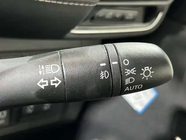 日産 セレナ e－パワー ハイウェイスター V 大阪府 2018(平30)年 4万km ダイヤモンドブラック ProPILOT 純正9incナビ(フルセグ/DVD再生/Bluetooth) 360カメラ ETC 後席モニター 衝突軽減 レーダーC クリアランスソナー レーンアシスト デジタルインナーミラー
