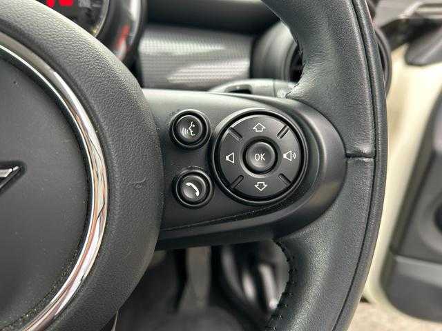 ＭＩＮＩ ミニ クーパー 埼玉県 2020(令2)年 2.4万km ペッパー・ホワイト ワンオーナー　/ペッパーＰKG　/ナビゲーションＰKG　/オプション１６インチアルミホイール　　/コンフォートＰKG　/バックカメラ　/ユニオンジャックテールランプ　/ＥＴＣ　/ドライブレコーダー