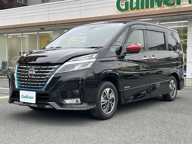日産 セレナ e－パワー ハイウェイスター V 大阪府 2021(令3)年 3.5万km ダイヤモンドブラック ワンオーナー/ドライブレコーダー/純正ナビフルセグAM/FM/BT//バックモニター/エマージェンシーブレーキ/プロパイロット/インテリジェントFCW/インテリジェントLI/インテリジェントBS/RCTA/キャプテンシート/両面電動スライドドア/踏み間違い衝突防止アシスト/LEDヘッドランプ/パワーステアリング/LEDフォグランプ/ウインカーミラー/アダプティブLEDヘッドライトシステム/LEDリアコンビネーションランプ/セレナバックビューモニター/インテリジェントアラウンドビューモニター/インテリジェントルームミラー/本革三本スポークステアリング/サイドサンシェード/プッシュスタート/ブラインドスポットモニター/e-powerモードスイッチ/ウインカーミラー/PTC素子ヒーター（寒冷地仕様）/電動パーキングブレーキ/オートブレーキホールド/オートエアコン・リアクーラー/カーテンエアバッグ