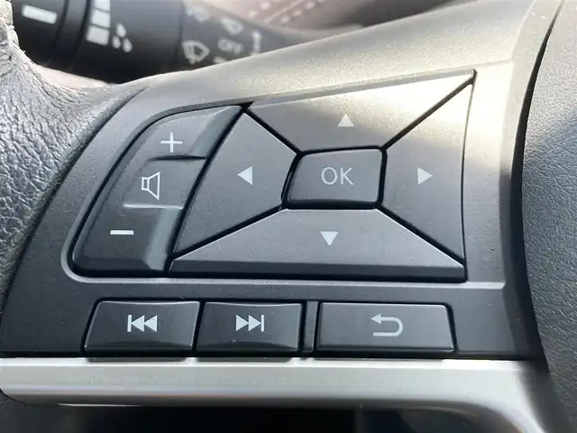 日産 セレナ e－パワー ハイウェイスター V 熊本県 2021(令3)年 3.5万km ダイヤモンドブラック ワンオーナー/保証書・取説あり/社外ＳＤナビ（MDV-S708L）/CD/DVD/BT/USB/SD/フルセグTV/バックカメラ/全周囲カメラ/両側電動スライドドア/エマージェンシーブレーキ/プロパイロット/車線逸脱警報/コーナーセンサー/速度標識認識/道路標識認識/ブラインドスポットモニター/PTC素子ヒーター（寒冷地仕様）/踏み間違い衝突防止アシスト/ビルトインETC/前後ドライブレコーダー/アダプティブLEDヘッドライト/LEDフォグランプ/インテリジェントルームミラー/サンシェード/e-powerモードスイッチ/電動パーキングブレーキ/オートブレーキホールド/プッシュスタート/インテリキー