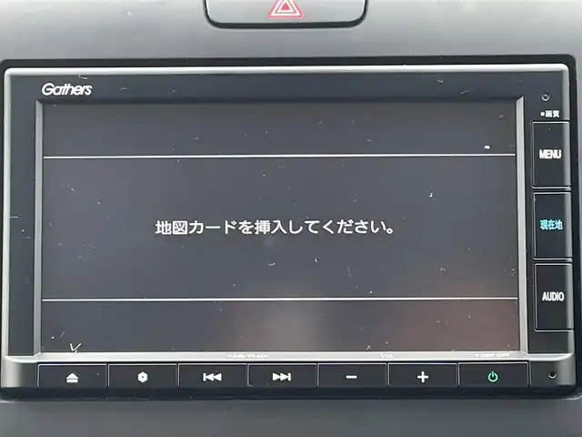 ホンダ フリード G 愛媛県 2023(令5)年 1.5万km プラチナホワイトパール 純正ナビ/AM/FM/CD/DVD/BT/バックカメラ　/両側電動ドア　/ホンダセンシング　/アダプティブクルーズコントロール　/車線逸脱防止装置/衝突被害軽減装置/ステアリングスイッチ　/D/N席シートヒーター　/電格ミラー/ヒートミラー　/ドラレコ　/ETC　/LEDヘッドライト/フロントワイパーデアイサー/現状サマー(鉄)(185/65/R15)