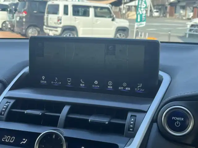 レクサス ＮＸ 300h Iパッケージ 三重県 2018(平30)年 8.2万km ソニッククォーツ ワンオーナー/セーフティシステムプラス/レーダークルーズ/角型3眼LEDヘッドランプ/パワーバックドア/L_texシート/シートヒーター/革巻ステアリング/ステアリングヒーター/18インチアルミホイール/SDナビゲーション/地デジTV/Blu-ray/DVD/CD/Bluetooth/バック・サイドカメラ