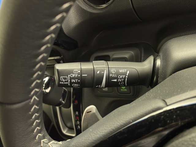 ホンダ Ｎ ＢＯＸ カスタム L ターボ 鹿児島県 2022(令4)年 3.5万km プレミアムサンライトホワイトパール ホンダセンシング/レーダークルーズコントロール/両側パワースライドドア/シートヒーター/前後ドライブレコーダー/ビルトインETC/LEDヘッドライト/純正8インチナビ/フルセグTV/ターボ/ステアリングリモコン/シートバックテーブル/後席サンシェイド/バックカメラ/コンビシート/チップアップシート/オートハイビーム/ブレーキホールド/プッシュスタートボタン/保証書