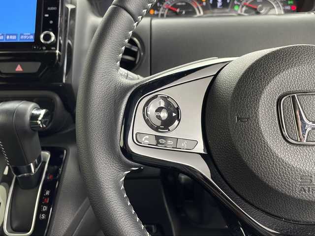 ホンダ Ｎ ＢＯＸ カスタム L ターボ 鹿児島県 2022(令4)年 3.5万km プレミアムサンライトホワイトパール ホンダセンシング/レーダークルーズコントロール/両側パワースライドドア/シートヒーター/前後ドライブレコーダー/ビルトインETC/LEDヘッドライト/純正8インチナビ/フルセグTV/ターボ/ステアリングリモコン/シートバックテーブル/後席サンシェイド/バックカメラ/コンビシート/チップアップシート/オートハイビーム/ブレーキホールド/プッシュスタートボタン/保証書