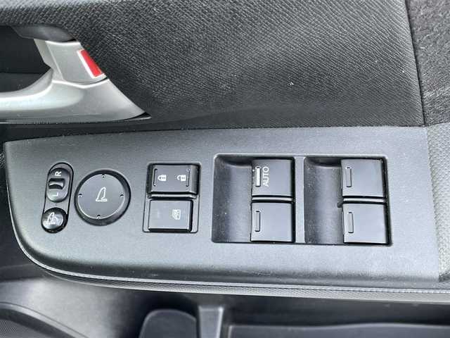 ホンダ ステップワゴン スパーダ Z クールスピリット 兵庫県 2013(平25)年 10.1万km ホワイトオーキッドパール (株)IDOMが運営する【じしゃロン姫路店】の自社ローン専用車両になります。こちらは現金またはオートローンご利用時の価格です。自社ローンご希望の方は別途その旨お申付け下さい/両側パワースライドドア/ETC/バックカメラ