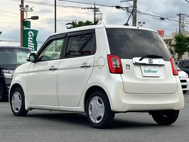ホンダ Ｎ ＯＮＥ G Lパッケージ 静岡県 2013(平25)年 6万km プレミアムホワイトパール エンジンスタートボタン/パワーステアリング/パワーウィンドウ/アイドリングストップ/スマートキー/オートエアコン/ETC/純正メモリナビ（CD/DVD/BT/ワンセグ）/ベンチシート/バックカメラ/純正フロアマット/ABS/横滑り防止装置/盗難防止装置/オートライト/W＋サイドエアバック/カーテンエアバック