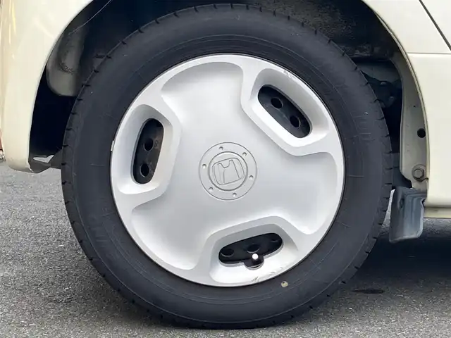 ホンダ Ｎ ＯＮＥ G Lパッケージ 静岡県 2013(平25)年 6万km プレミアムホワイトパール エンジンスタートボタン/パワーステアリング/パワーウィンドウ/アイドリングストップ/スマートキー/オートエアコン/ETC/純正メモリナビ（CD/DVD/BT/ワンセグ）/ベンチシート/バックカメラ/純正フロアマット/ABS/横滑り防止装置/盗難防止装置/オートライト/W＋サイドエアバック/カーテンエアバック