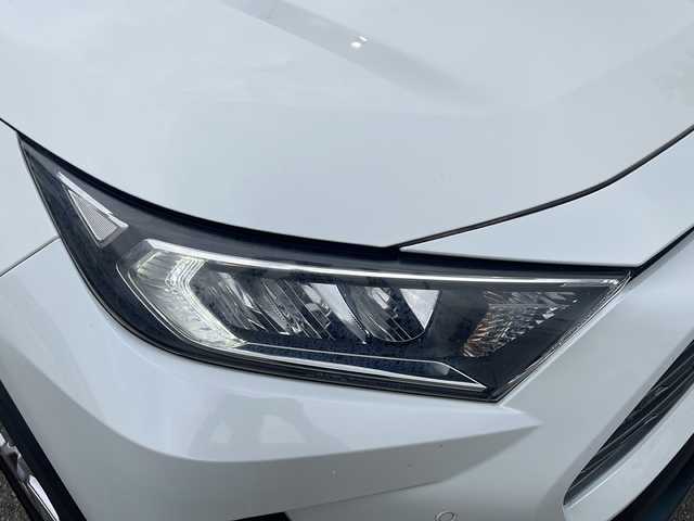 トヨタ ＲＡＶ４ G Zパッケージ 福井県 2021(令3)年 4.7万km ホワイトパールクリスタルシャイン 4WD/社外メモリナビゲーション/（CD/DVD/BT）/フルセグテレビ/バックカメラ/プリクラッシュセーフティ/アダプティグクルーズコントロール/レーンキープアシスト/純正19インチアルミホイール/ブラインドスポットモニター/パワーバックドア/黒革シート/パワーシート /（メモリ付き）/シートヒーター/LEDヘッドライト/フォグランプ/ETC/ルーフレール/ステアリングヒーター/オートリトラミラー/オートライト/クリアランスソナー /オートハイビーム/保証書/取扱説明書