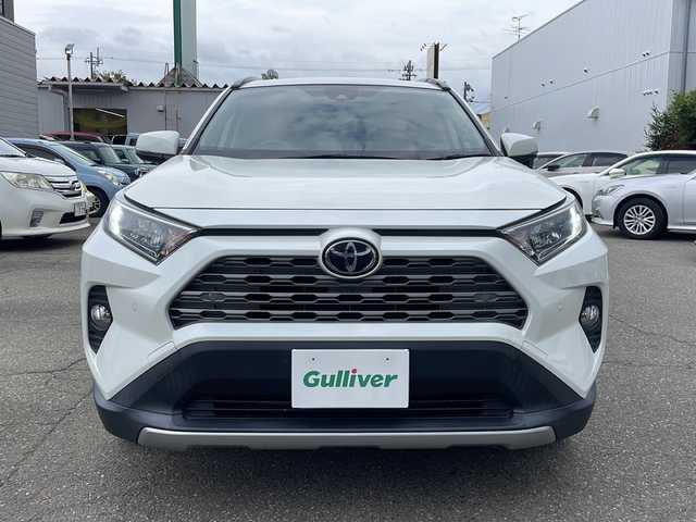 トヨタ ＲＡＶ４ G Zパッケージ 福井県 2021(令3)年 4.7万km ホワイトパールクリスタルシャイン 4WD/社外メモリナビゲーション/（CD/DVD/BT）/フルセグテレビ/バックカメラ/プリクラッシュセーフティ/アダプティグクルーズコントロール/レーンキープアシスト/純正19インチアルミホイール/ブラインドスポットモニター/パワーバックドア/黒革シート/パワーシート /（メモリ付き）/シートヒーター/LEDヘッドライト/フォグランプ/ETC/ルーフレール/ステアリングヒーター/オートリトラミラー/オートライト/クリアランスソナー /オートハイビーム/保証書/取扱説明書