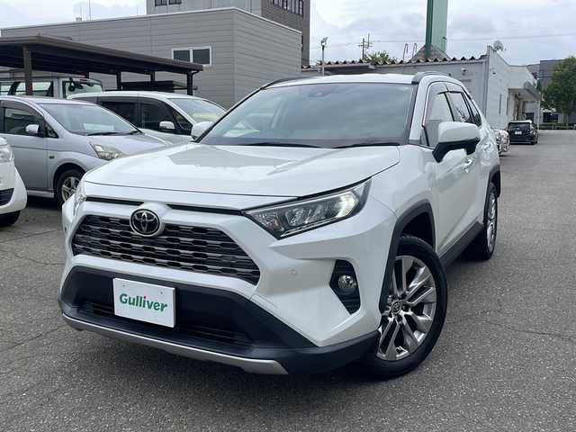 トヨタ ＲＡＶ４ G Zパッケージ 福井県 2021(令3)年 4.7万km ホワイトパールクリスタルシャイン 4WD/社外メモリナビゲーション/（CD/DVD/BT）/フルセグテレビ/バックカメラ/プリクラッシュセーフティ/アダプティグクルーズコントロール/レーンキープアシスト/純正19インチアルミホイール/ブラインドスポットモニター/パワーバックドア/黒革シート/パワーシート /（メモリ付き）/シートヒーター/LEDヘッドライト/フォグランプ/ETC/ルーフレール/ステアリングヒーター/オートリトラミラー/オートライト/クリアランスソナー /オートハイビーム/保証書/取扱説明書