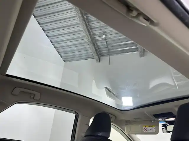 レクサス ＮＸ 300 Iパッケージ 佐賀県 2018(平30)年 4.2万km ソニッククォーツ ガラスルーフ/純正10インチナビ/CD/DVD/AM/FM/フルセグTV/USB/Bluetooth/レクサスセーフティシステム/全周囲カメラ/ワンオーナー/レーダークルーズコントロール/ブラインドスポットモニター/パワーバックドア /クリアランスソナー /前方ドライブレコーダー/パドルシフト/黒レザーシート/前席パワーシート/シートヒーター/ハンドルヒーター/ドアミラーヒーター/純正18インチアルミホイール/フロアマット/LEDライト/フォグライト /オートライト/オートハイビーム /スマートキー/スペアキー/100V充電/保証書/取扱説明書
