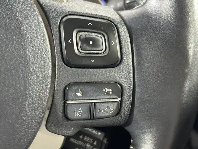 レクサス ＮＸ 300 Iパッケージ 佐賀県 2018(平30)年 4.2万km ソニッククォーツ ガラスルーフ/純正10インチナビ/CD/DVD/AM/FM/フルセグTV/USB/Bluetooth/レクサスセーフティシステム/全周囲カメラ/ワンオーナー/レーダークルーズコントロール/ブラインドスポットモニター/パワーバックドア /クリアランスソナー /前方ドライブレコーダー/パドルシフト/黒レザーシート/前席パワーシート/シートヒーター/ハンドルヒーター/ドアミラーヒーター/純正18インチアルミホイール/フロアマット/LEDライト/フォグライト /オートライト/オートハイビーム /スマートキー/スペアキー/100V充電/保証書/取扱説明書