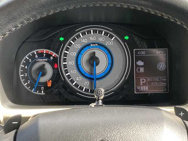 スズキ クロスビー HYBRID MZ 佐賀県 2019(平31)年 4.3万km スピーディーブルーメタリック/ブラック2トーンルーフ Panasonicナビ/全周囲カメラ/衝突被害軽減ブレーキ/路線逸脱警報機能/クルーズコントロール/オートハイビーム機能/コーナーセンサー/シートヒーター/ステアリングリモコン/パドルシフト/プッシュスタート/スマートキー/LEDヘッドライト/フォグライト/純正アルミホイール