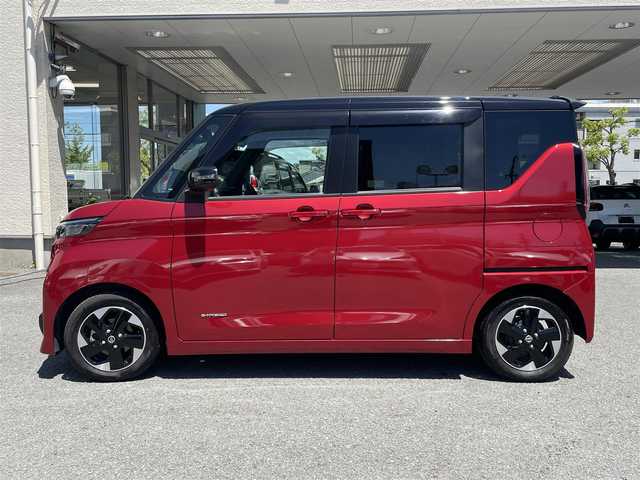 日産 ルークス HWS X プロパイロットED 和歌山県 2020(令2)年 1.2万km スパークリングレッド/ブラック 純正ディーラー9インチHDDナビ/(フルセグＴＶ/FM/AM/CD/DVD/Bluetooth/USB/SD/iPod/AUX)/両側パワースライドドア/ETC/ドライブレコーダー/全周囲カメラ/アダプティブLEDヘッドライト/インテリジェントLI/オートホールド/インテリジェントアラウンドビューモニター/プラズマクラスター搭載リアシーリングファン/プロパイロット/ベンチシート/純正アルミホイール/純正フロアマット/純正ドアバイザー/取扱説明書/保証書