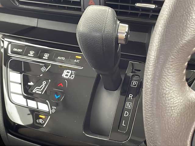 日産 ルークス HWS X プロパイロットED 千葉県 2020(令2)年 1.2万km スパークリングレッド/ブラック 衝突軽減ブレーキ/レーンキープアシスト/レーダークルーズコントロール/オートマチックハイビーム/全方位カメラ/純正SDナビ/(フルセグ/Bluetooth/CD/DVD/FM/AM)/ETCドライブレコーダー（前のみ）/アイドリングストップ/ハーフレザーシート/両側パワースライドドア/電動格納ミラー/ロールサンシェード/純正サイドバイザー/シートバックテーブル