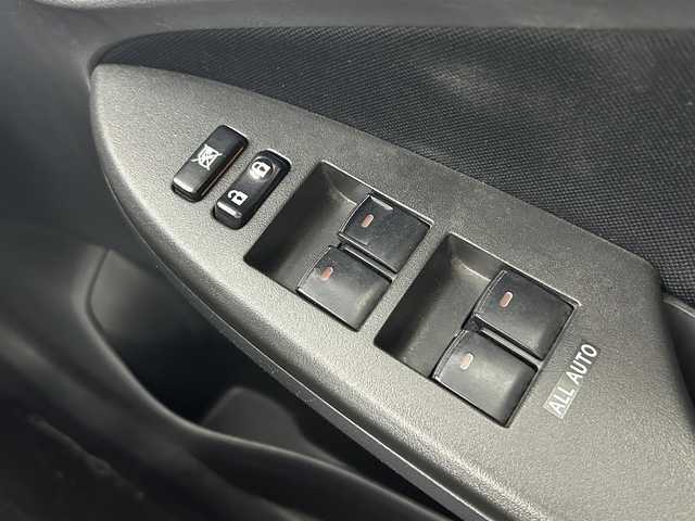トヨタ カローラ フィールダー 1．5X エアロツアラー 大阪府 2009(平21)年 6.1万km ブラックマイカ 社外ナビ（CD/DVD/AM/FM）/ワンセグTV/社外15インチアルミホイール/純正フロアマット/ABS/リモコンキー/ETC