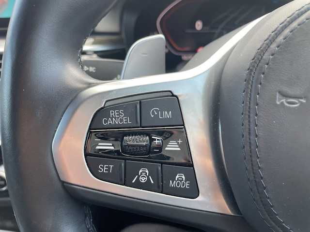 ＢＭＷ ５２３ｄ xDrive Mスポーツ 青森県 2022(令4)年 6.2万km サファイアブラックP 黒革シート/４WD/ＡＣＣ/ヘッドアップディスプレイ/バーチャルコックピット/純正ナビ/フルセグＴＶ・Bluetooth・USB/ＡｐｐｌｅＣａｒＰｌａｙ・androidauto/バックカメラ/シートヒーター/前席パワーシート/シートメモリー/レーンキープ/パーキングアシスト/オートホールド/パドルシフト/パワーバックドア/アイドリングストップ/Cタイプコネクタ/前後ドライブレコーダー/純正19インチＡＷ/LEDヘッドライト/ETC/保証書・取説・記録簿スペアキー×１
