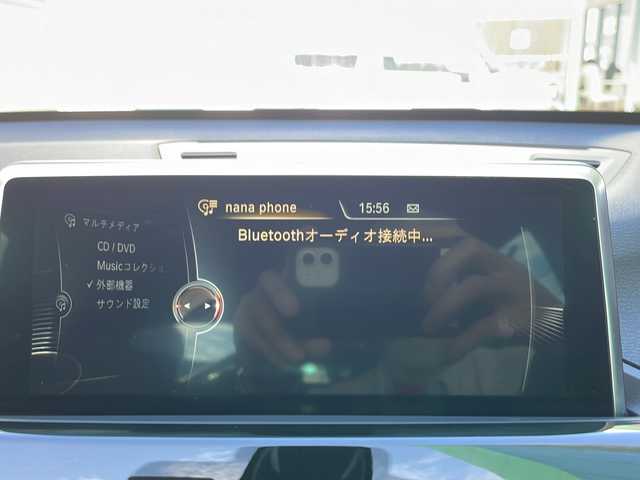 ＢＭＷ Ｘ１ sDrive 18i Xライン 大阪府 2017(平29)年 3万km パール 純正ナビ（CD/DVD/Bluetooth）/バックカメラ/ETC/衝突軽減ブレーキ/革巻きステアリング/スポーツモード/スマートキー/プッシュスタートボタン/USBジャック/12V電源/LEDヘッドライト/フォグランプ/前後コーナーセンサー/ルーフレール/純正18インチアルミホイール