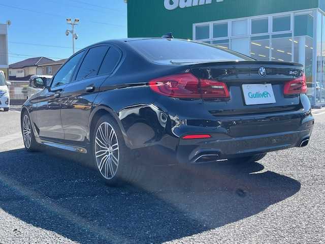 ＢＭＷ ５４０ｉ Mスポーツ 茨城県 2017(平29)年 12.1万km 黒 純正ナビ/（AM/FM/CD/DVD/BT/ミラーリング/USB）/フルセグTV/全方位カメラ/前後ドライブレコーダー/黒革シート/シートヒーター/メモリーシート/パワーシート/レーダークルーズ/社外レーダー