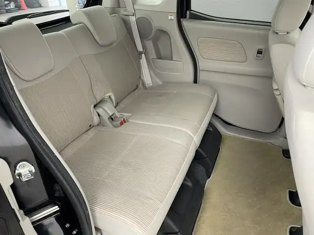 日産 デイズ ルークス X 福岡県 2014(平26)年 7.9万km ブラック 社外メモリナビ　/アラウンドビューモニター　/ＥＴＣ　/片側電動スライドドア　/アイドリングストップ　/プッシュスタート　/スマートキー　/電動格納式ドアミラー　/ドアバイザー　/ＩＳＯＦＩＸ　/パワーウインドウ