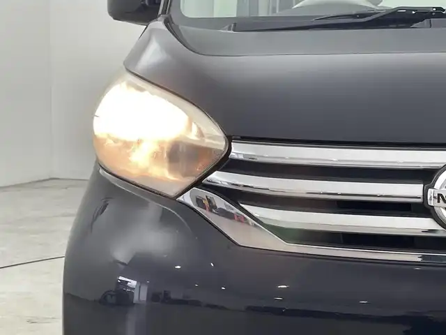 日産 デイズ ルークス X 福岡県 2014(平26)年 7.9万km ブラック 社外メモリナビ　/アラウンドビューモニター　/ＥＴＣ　/片側電動スライドドア　/アイドリングストップ　/プッシュスタート　/スマートキー　/電動格納式ドアミラー　/ドアバイザー　/ＩＳＯＦＩＸ　/パワーウインドウ
