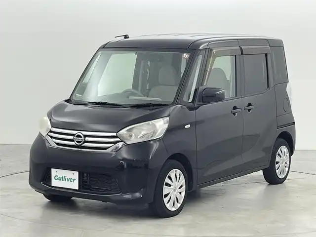 日産 デイズ ルークス X 福岡県 2014(平26)年 7.9万km ブラック 社外メモリナビ　/アラウンドビューモニター　/ＥＴＣ　/片側電動スライドドア　/アイドリングストップ　/プッシュスタート　/スマートキー　/電動格納式ドアミラー　/ドアバイザー　/ＩＳＯＦＩＸ　/パワーウインドウ