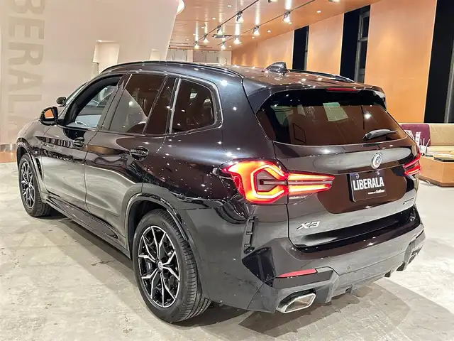 ＢＭＷ Ｘ３ xDrive20d Mスポーツ 道央・札幌 2022(令4)年 2.5万km サファイアブラックP メタリックペイント/セレクトパッケージ/　・電動パノラマガラスサンルーフ/　・harman/kardonサラウンド/　・ステアリングヒーター/　・リヤサイドウインドーローラーブラインド/　・リヤシートヒーター/ドライビングアシストプロフェッショナル/パーキングアシストプラス/純正HDDナビ/フルセグTV/360°カメラ/ワイヤレスチャージング/アダプティブLEDヘッドライト/オートマチックテールゲート