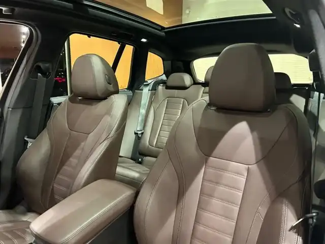 ＢＭＷ Ｘ３ xDrive20d Mスポーツ 道央・札幌 2022(令4)年 2.5万km サファイアブラックP メタリックペイント/セレクトパッケージ/　・電動パノラマガラスサンルーフ/　・harman/kardonサラウンド/　・ステアリングヒーター/　・リヤサイドウインドーローラーブラインド/　・リヤシートヒーター/ドライビングアシストプロフェッショナル/パーキングアシストプラス/純正HDDナビ/フルセグTV/360°カメラ/ワイヤレスチャージング/アダプティブLEDヘッドライト/オートマチックテールゲート