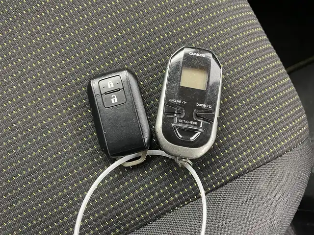 スズキ ジムニー XC 富山県 2020(令2)年 5.8万km シフォンアイボリーM 純正8型ナビ（AM/FM/DVD/BT/フルセグ）/バックカメラ/ドライブレコーダー/ETC/シートヒーター/衝突被害軽減システム/クルーズコントロール/レーンキープアシスト/横滑り防止装置/オートLEDライト/フォグライト/純正アルミホイール/純正フロアマット/革巻きステアリング/ステアリングスイッチ/スマートキー