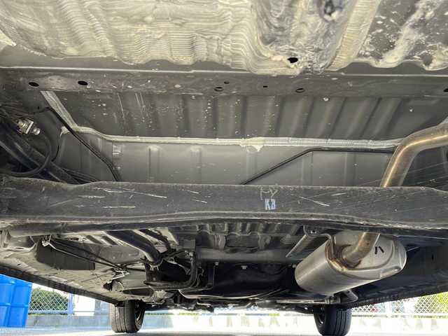 ホンダ Ｎ ＢＯＸ 山口県 2024(令6)年 0.6万km クリスタルブラックパール 純正8インチコネクトナビ/・フルセグテレビ/・Bluetooth接続オーディオ/・バックカメラ/ETC/ホンダセンシング/・衝突軽減ブレーキ/・踏み間違え衝突軽減システム/・急アクセル抑制機能/・路外逸脱抑制機能/・渋滞追従機能付きACC/・車線維持支援システム/・先行車発進お知らせ機能/・標識認識機能/・オートマチックハイビーム/・パーキングセンサーシステム/片側パワースライドドア/純正LEDヘッドライト/純正フロアマット/プッシュスタート/スマートキー/チップアップシート/保証書