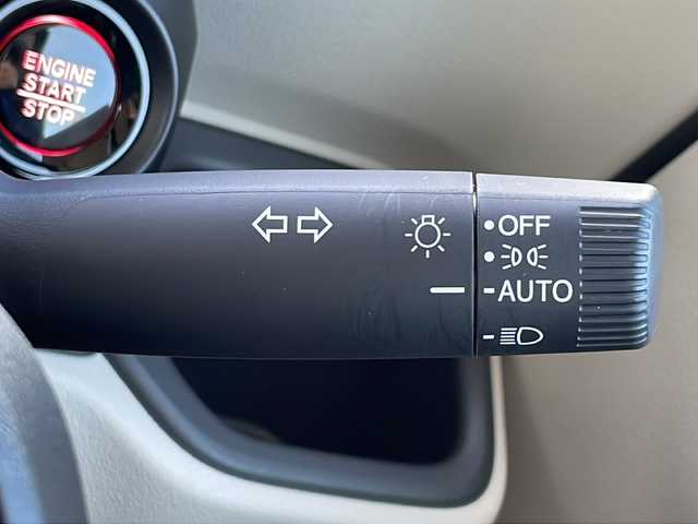 ホンダ Ｎ ＢＯＸ 山口県 2024(令6)年 0.6万km クリスタルブラックパール 純正8インチコネクトナビ/・フルセグテレビ/・Bluetooth接続オーディオ/・バックカメラ/ETC/ホンダセンシング/・衝突軽減ブレーキ/・踏み間違え衝突軽減システム/・急アクセル抑制機能/・路外逸脱抑制機能/・渋滞追従機能付きACC/・車線維持支援システム/・先行車発進お知らせ機能/・標識認識機能/・オートマチックハイビーム/・パーキングセンサーシステム/片側パワースライドドア/純正LEDヘッドライト/純正フロアマット/プッシュスタート/スマートキー/チップアップシート/保証書