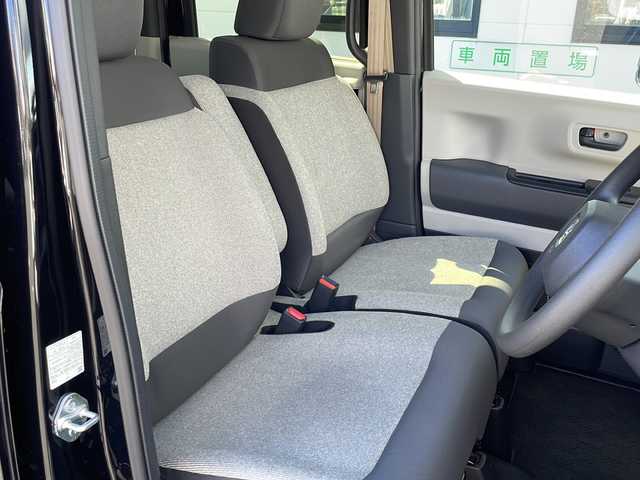 ホンダ Ｎ ＢＯＸ 山口県 2024(令6)年 0.6万km クリスタルブラックパール 純正8インチコネクトナビ/・フルセグテレビ/・Bluetooth接続オーディオ/・バックカメラ/ETC/ホンダセンシング/・衝突軽減ブレーキ/・踏み間違え衝突軽減システム/・急アクセル抑制機能/・路外逸脱抑制機能/・渋滞追従機能付きACC/・車線維持支援システム/・先行車発進お知らせ機能/・標識認識機能/・オートマチックハイビーム/・パーキングセンサーシステム/片側パワースライドドア/純正LEDヘッドライト/純正フロアマット/プッシュスタート/スマートキー/チップアップシート/保証書