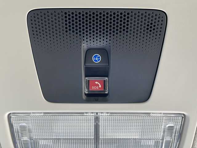 ホンダ Ｎ ＢＯＸ 山口県 2024(令6)年 0.6万km クリスタルブラックパール 純正8インチコネクトナビ/・フルセグテレビ/・Bluetooth接続オーディオ/・バックカメラ/ETC/ホンダセンシング/・衝突軽減ブレーキ/・踏み間違え衝突軽減システム/・急アクセル抑制機能/・路外逸脱抑制機能/・渋滞追従機能付きACC/・車線維持支援システム/・先行車発進お知らせ機能/・標識認識機能/・オートマチックハイビーム/・パーキングセンサーシステム/片側パワースライドドア/純正LEDヘッドライト/純正フロアマット/プッシュスタート/スマートキー/チップアップシート/保証書