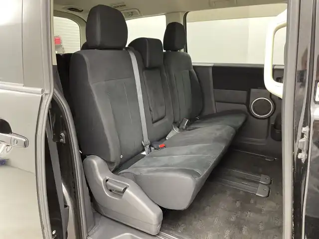 三菱 デリカＤ：５ D－Power package 新潟県 2017(平29)年 7.7万km ダイヤモンドブラックマイカ ヒッチメンバー/ディーラー純正メモリナビ/(GCX777W)/(CD.DVD.フルセグ.Bluetooth)/バックカメラ/革巻きステアリング/パドルシフト/キセノンオートライト/フォグランプ/両側パワースライドドア/前後ドライブレコーダー/前席シートヒーター/電動格納ミラー/純正フロアマット/スマートキー