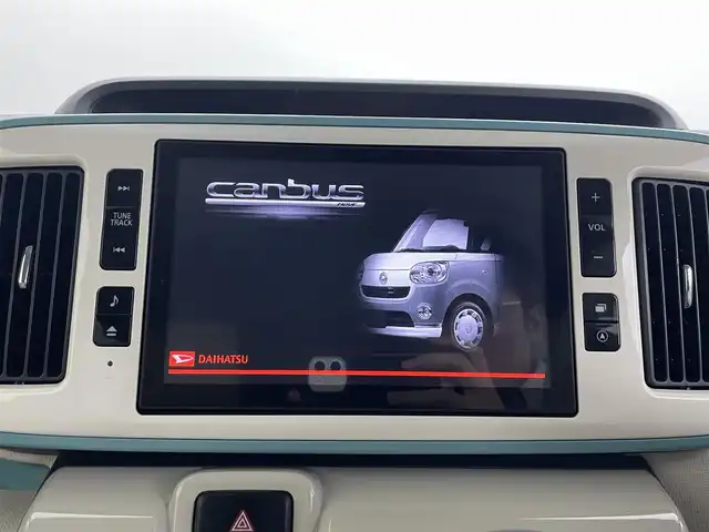 ダイハツ ムーヴ キャンバス X メイクアップ リミテッド SAⅢ 埼玉県 2018(平30)年 5.2万km パールホワイトⅢ/ファインミントメタリック 2トーン 純正８型ナビ　Ｂｌｕｅｔｏｏｔｈ　アラウンドビューモニター　両側パワースライドドア　コーナーセンサー　オートハイビーム　衝突軽減システム　ドライブレコーダー　スマートキー レーンキープアシスト ＥＴＣ