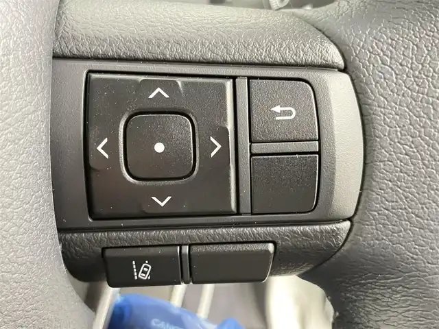 トヨタ ランドクルーザー AX 千葉県 2025(令7)年 0.1千km スーパーホワイトⅡ 登録済未使用車/登録時の走行距離：18km/ワンオーナー/寒冷地仕様/トヨタセーフティセンス/1)プリクラッシュセーフティ/2)レーンディパーチャーアラート/3)オートマチックハイビーム/4)ロードサインアシスト/5)発進遅れ告知機能/電動デフロック（F/R）/デュアルモードオートマチックロッキングハブ/Bi-ｂeamLEDヘッドランプ/LEDフォグランプ/背面スペアタイヤ/ダウンヒルアシストコントロール/ヒルスタートアシストコントロール/ドライブスタートコントロール/クルーズコントロール/ヘッドライトレベライザー/12シガーソケット