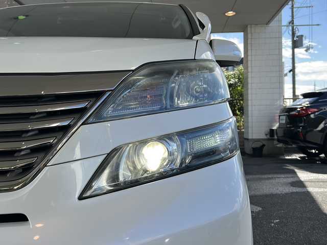 トヨタ ヴェルファイア 2．4Z 京都府 2011(平23)年 5.1万km ホワイトパールクリスタルシャイン 純正8インチナビ/フリップダウンモニター/デジタルインナーミラー/純正エアロ/ワンセグテレビ/クリアランスソナー/ワンオーナー/ドライブレコーダー前後/バックカメラ/オールオートウィンド/プッシュスタート/ビルトインETC/両側パワースライドドア/電動格納ミラー/ウィンカーミラー