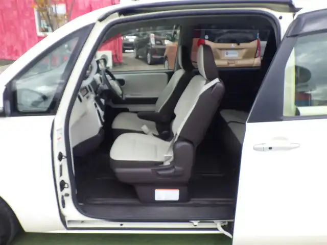 トヨタ ポルテ F 千葉県 2020(令2)年 2万km クリームベージュ Toyota Safety Sense/・プリクラッシュセーフティ/・レーンディパーチャーアラート/・オートハイビーム/アイドリングストップ/左パワースライドドア/社外メモリーナビ/地デジTV/【DVD/CD再生機能　Bluetooth接続】/バックカメラ/ドライブレコーダー（前後撮影）/ETC/HIDヘッドライト/フォグライト/ウインカーミラー/スマートキー